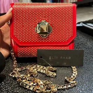 ELIE SAAB D0716PS25PO013FOULARD 関税送料込 s_wp_6259c62aff7c5aa5a0b0175e.webp